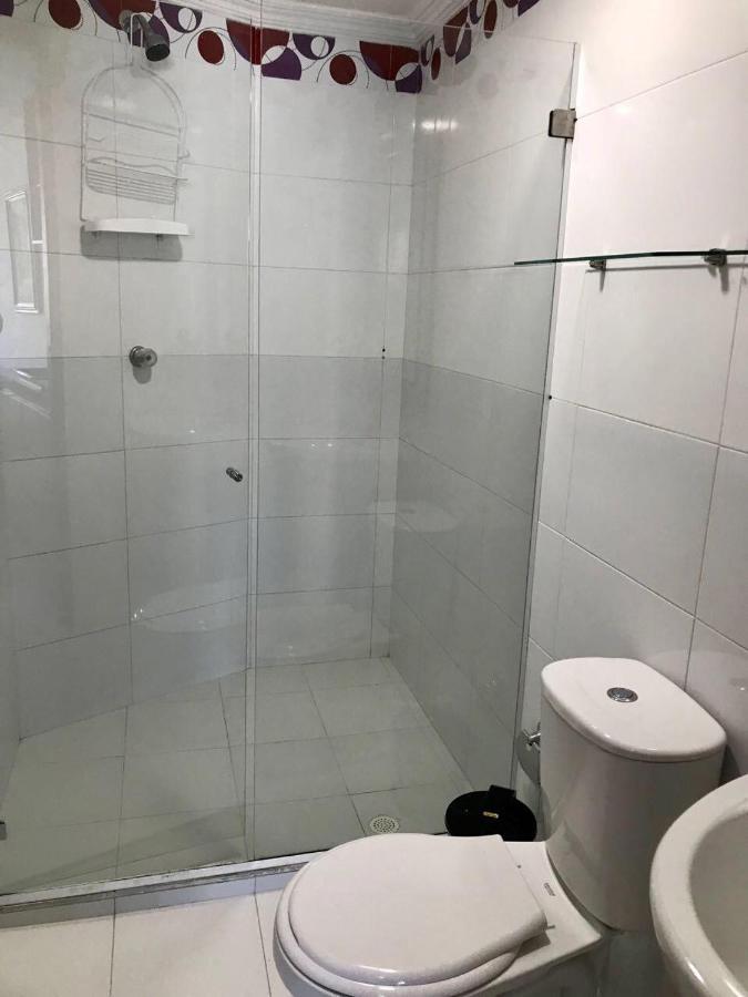 Apartamento Comodo Apartaestudio, En Sector El Laguito